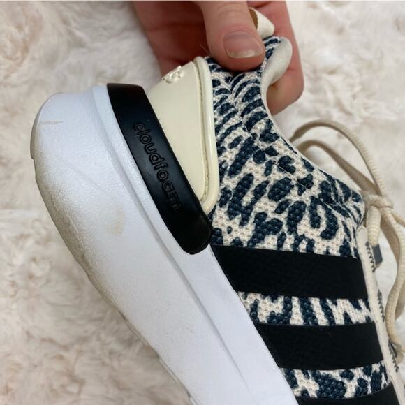 Adidas Cheetah Print Cloudfoam Running Shoes Sneaker Women's Size 8 Men's Size 7 - Picture 6 of 11